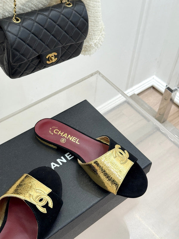 CC 26S Double C Patchwork Sandal Black Gold in Custom leather 706373