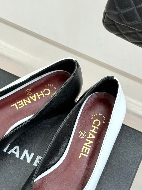CC 26S Double C Patchwork Ballet Flat Black White in Cowhide 706366
