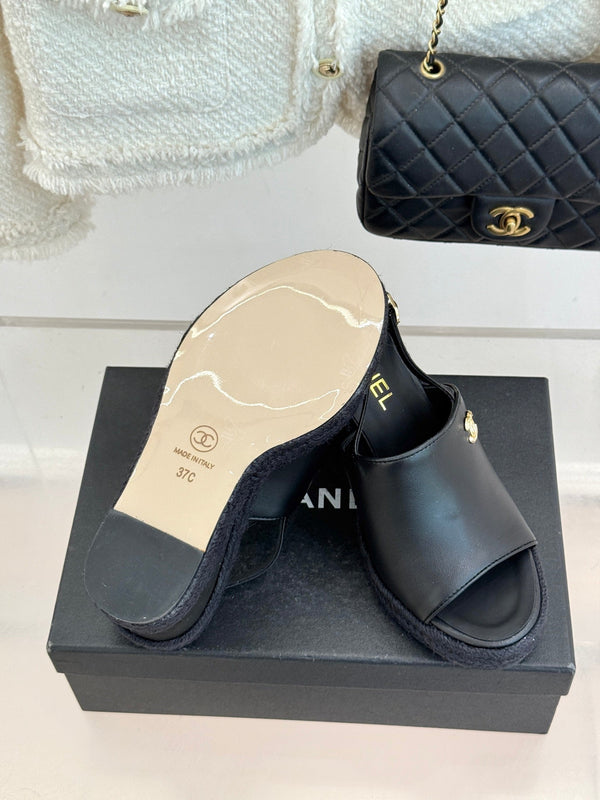 Chanel 26P Double C Rope Wedge Peep Toe Sandals Black in 706353