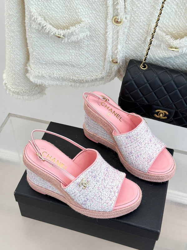 Chanel 26P Double C Rope Wedge Peep Toe Sandals Pink in Knit 706351