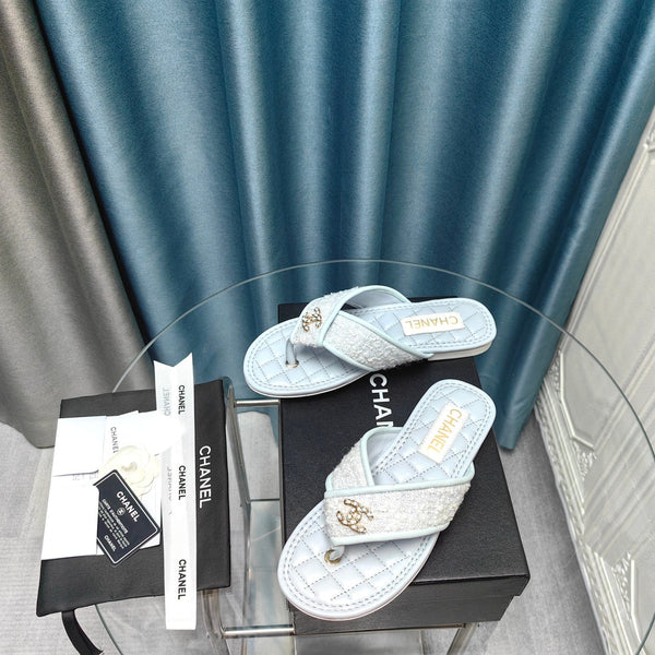 Chanel 26P Flip-Flops Light Blue in Woven 712313
