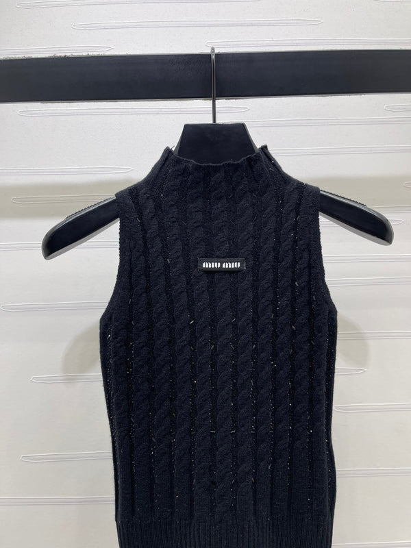 Miu Miu 26 Heavy-duty Cable Sleeveless Vest Black in Wool 366350