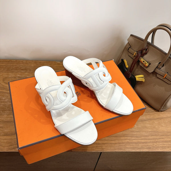 HM  Sandal 60 White in Calfskin 743964