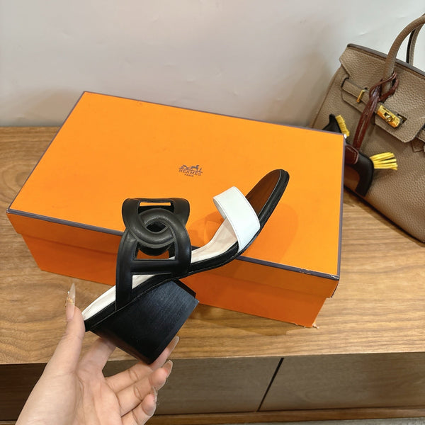HM  Sandal 60 Black White in Calfskin 743966