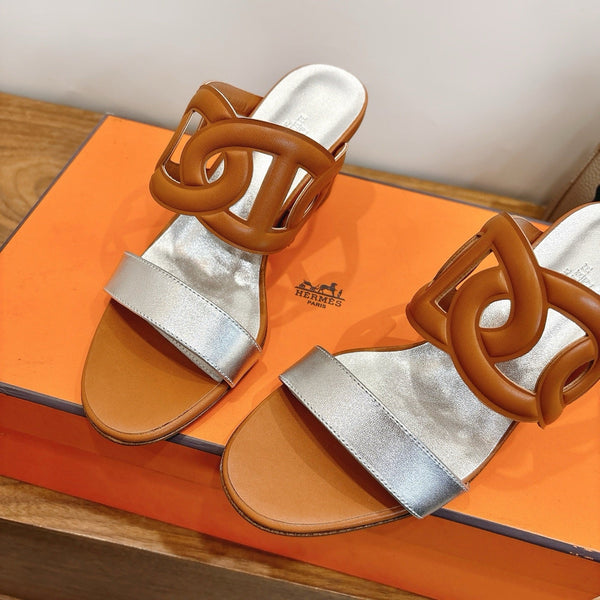 HM  Sandal 60 Light Brown Silver in Calfskin 743967