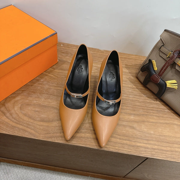 HM 26 Majeste 85 Pump Brown in Cowhide 744010