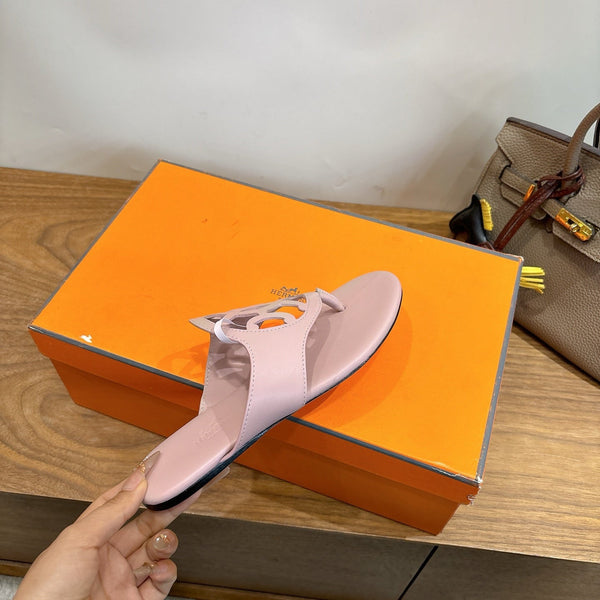 HM Mage Sandal Pink in Calfskin 744046