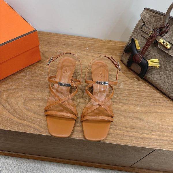 HM  June Sandal Brown in Cowhide 744048