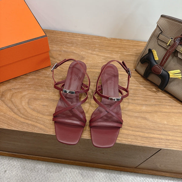 HM  June Sandal Burgundy in Cowhide 744050