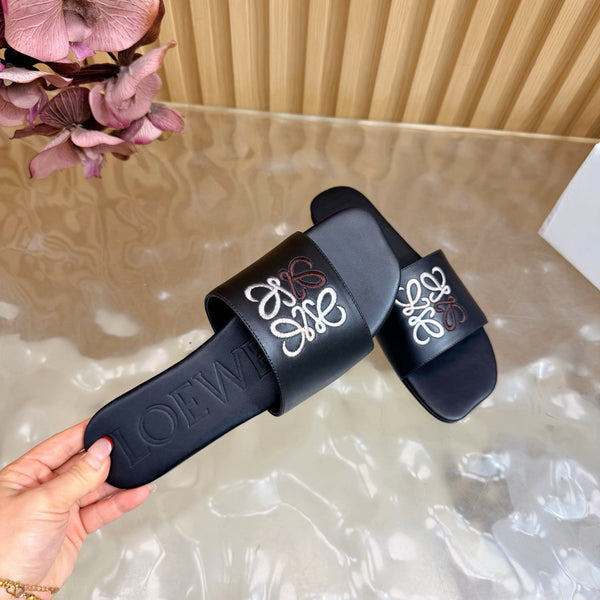 Loew Sandal Black in Sheepskin 749334
