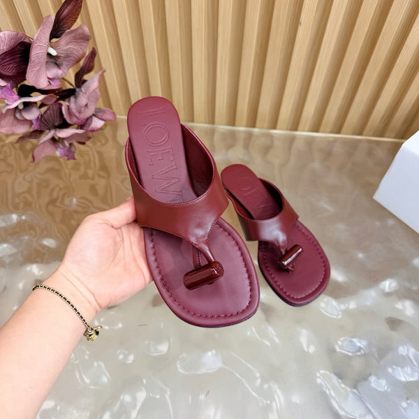 Loew Toggle Sandal Burgundy in Cowhide 749329