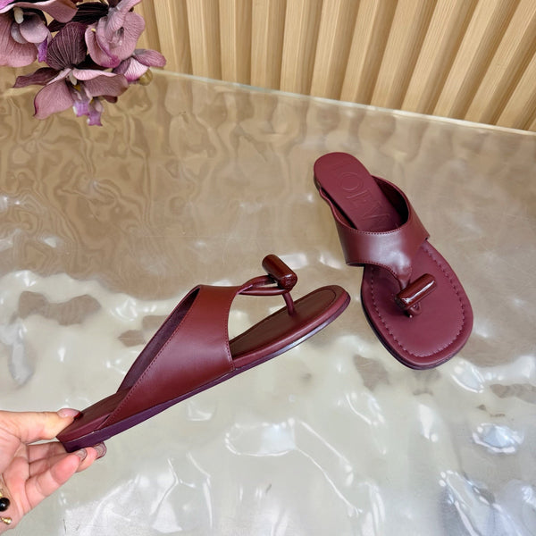 Loew Toggle Sandal Burgundy in Cowhide 749329