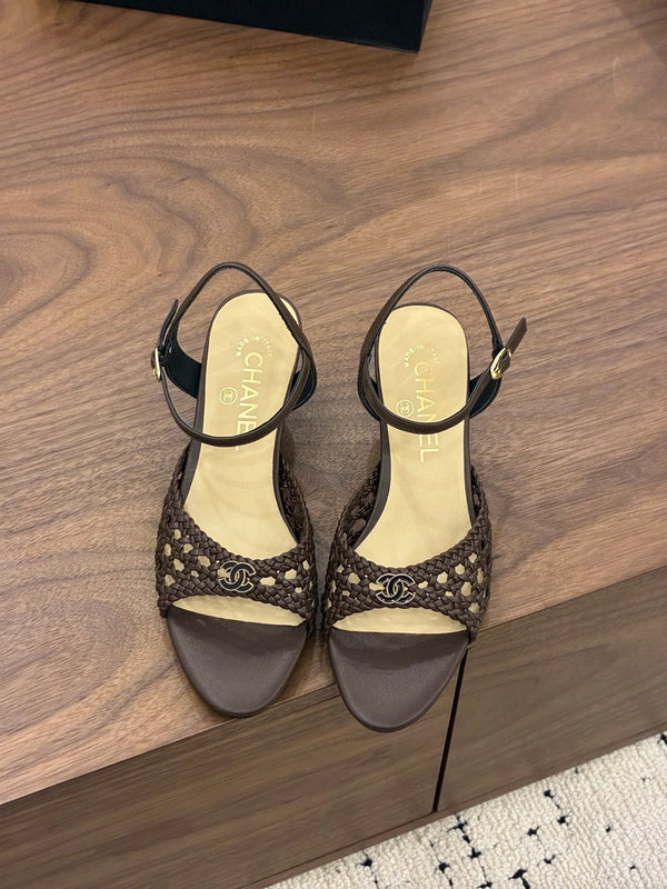 CC Ankle-strap Heeled 60 Dark Brown in Woven 747969