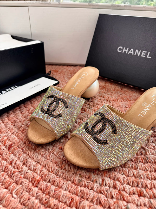 CC 26SS Pearl Heel 70mm Bow Sandals Gold in Cowhide 760559