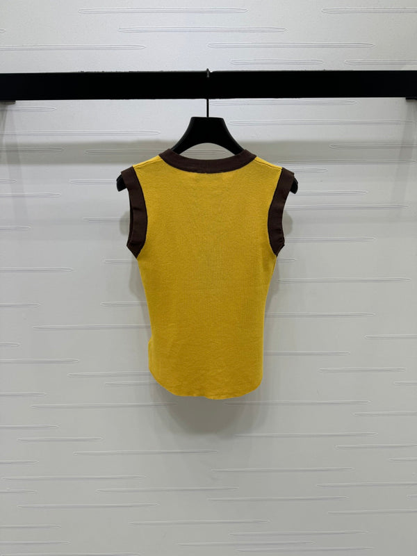 Miu 26 Crew Neck Vest Yellow in Wool 382106