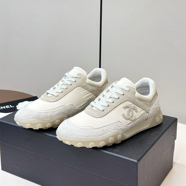 CC 26S Baseball Shoes Ivory in Suede and cotton Panels 771239