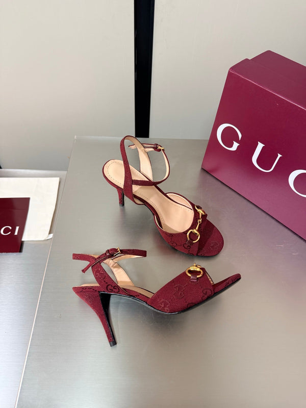GG Buckle Stiletto Round Toe Heel Height 85mm Burgundy in Monogram 784462
