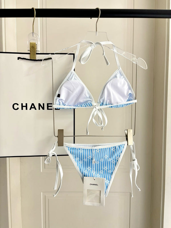 CC Bikini Set in Floral Print Blue 289857