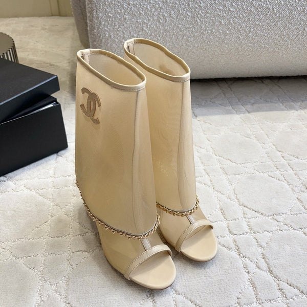 CC 26 Boots High-Heeled 95mm with Chain Beige in Mesh 808104