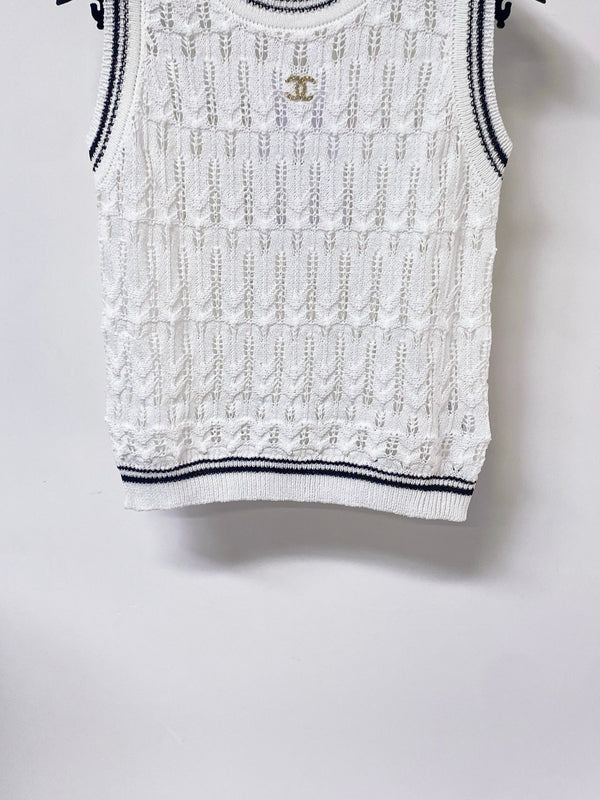 CC 2026 White And Black Wool Knit Vest 479935