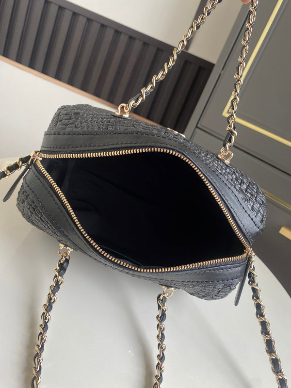 CC Classic Handbag With Chain 18.5cm Black Woven Coconut Fiber