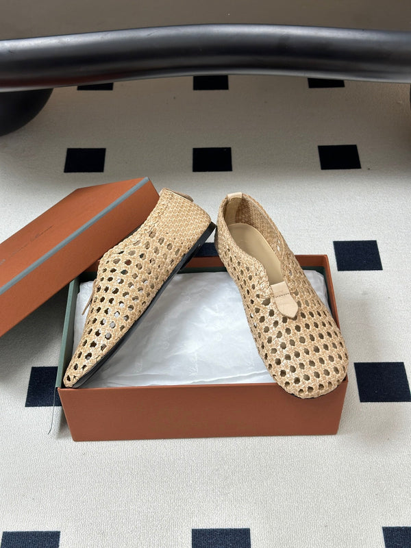 LP 26s Floaty Flats Light Begie Handwoven Cowhide Leather 235280