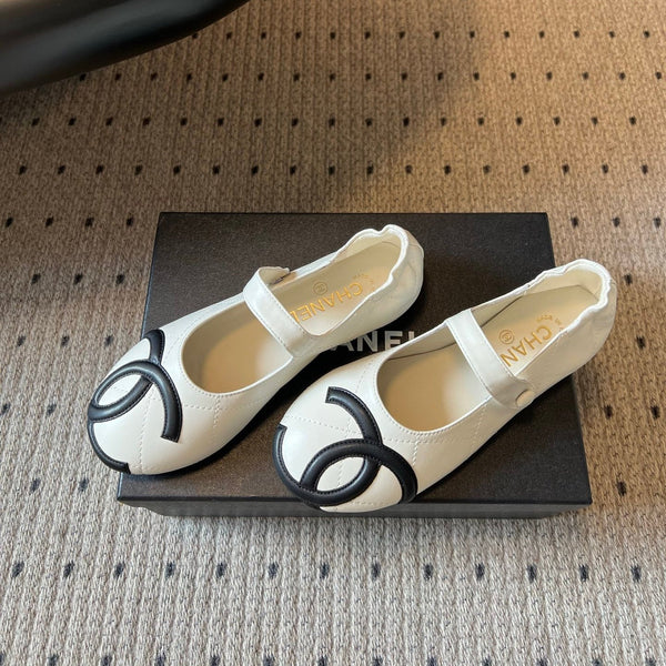 CC 26s Coco Beach Mary Jane Flats White Cowhide