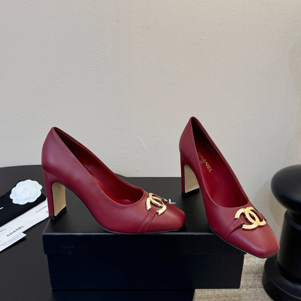 CC 26ss Logo Square-Toe Pumps Burgundy Lambskin 835688