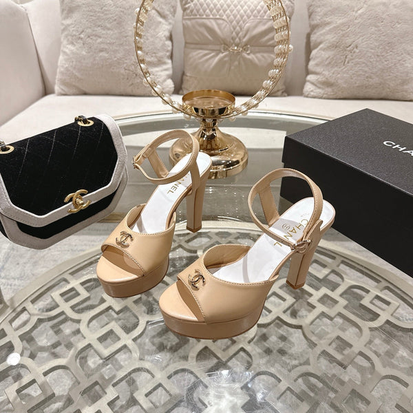 CC 2026 Platform Sandals 11cm Begie Sheepskin 834298