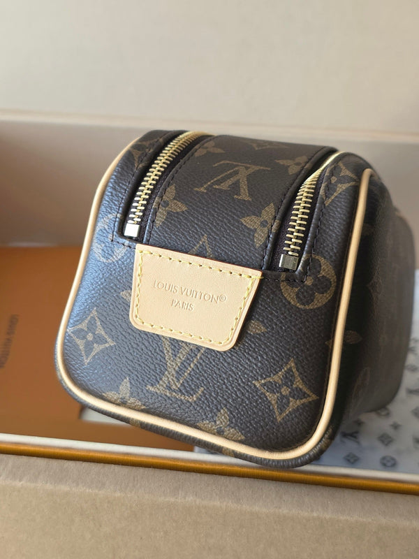 LV Monogram Zip Pouch 20cm Brown PVC & Leather Trim 292012