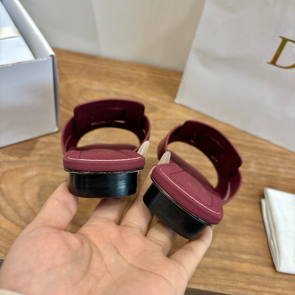 CD Montaigne Slides Buckle Burgundy Calfskin Leather 862371