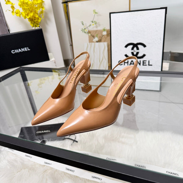 CC Pointed Toe Slingback Pumps 9cm Begie Patent Cowhide 872872