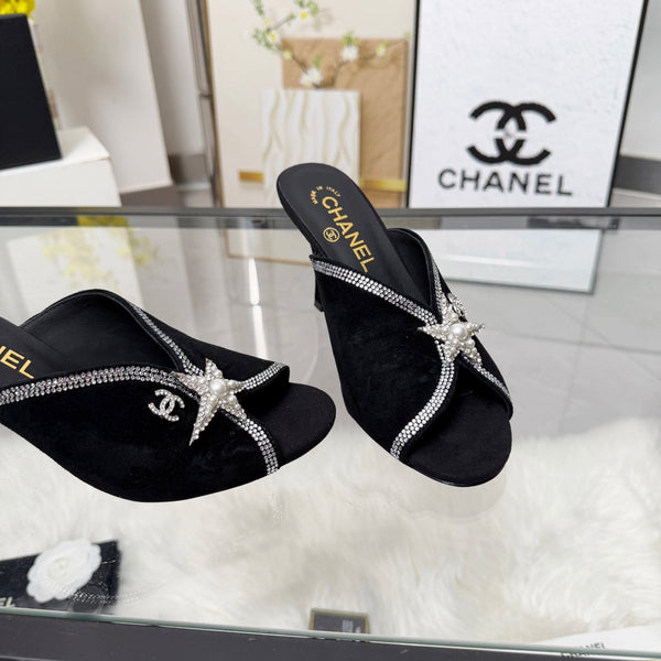 CC Star Brooch Mules Black Cashmere Leather 872824