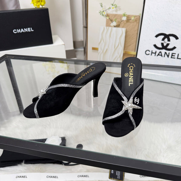 CC Star Brooch Mules Black Cashmere Leather 872824