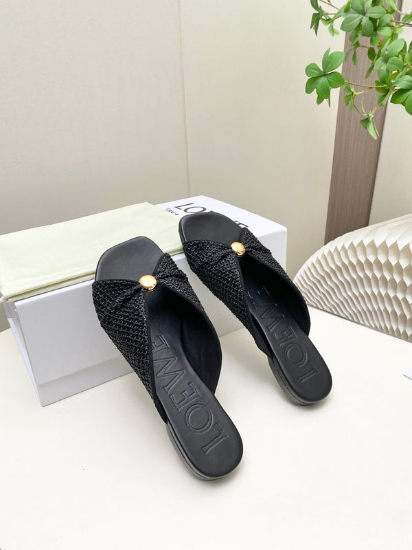 Loew Pebble Soft Slides Black Lambskin Leather 881383