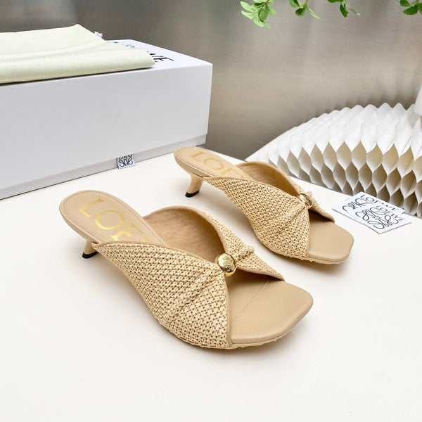 Loew Pebble Soft Sandals Beige Lambskin Leather 881366