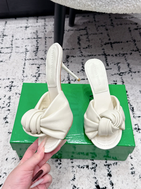 BV Knot Mule Sandals 9cm White Lambskin Leather 880937
