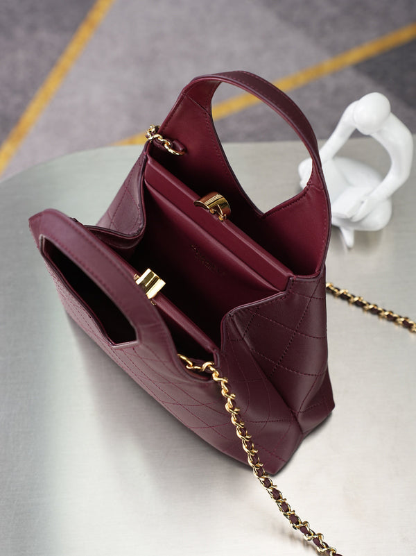 CC 26A Shopping Bag 23cm Burgundy Lambskin