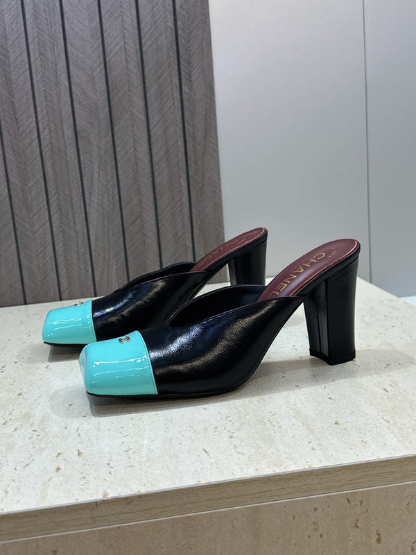 CC Cap Toe Mules 90mm Black Teal Patent Leather  896855