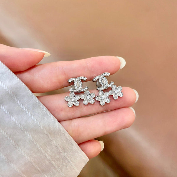 CC Flower Drop Earrings Crystal 659640
