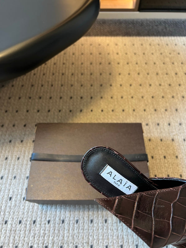 Alaia Croc-Embossed Pointed Toe Mules 10cm Chocolate Cowhide