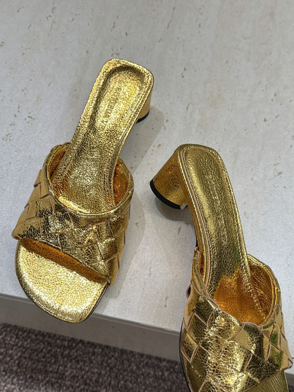BV 26s Blink Intrecciato Mules 4.5cm Gold Metallic Leather 896576