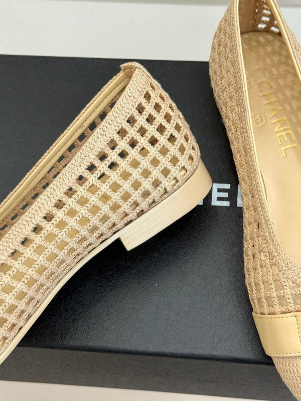 CC Mesh Woven Ballet Flats Beige Woven Fabric 904674