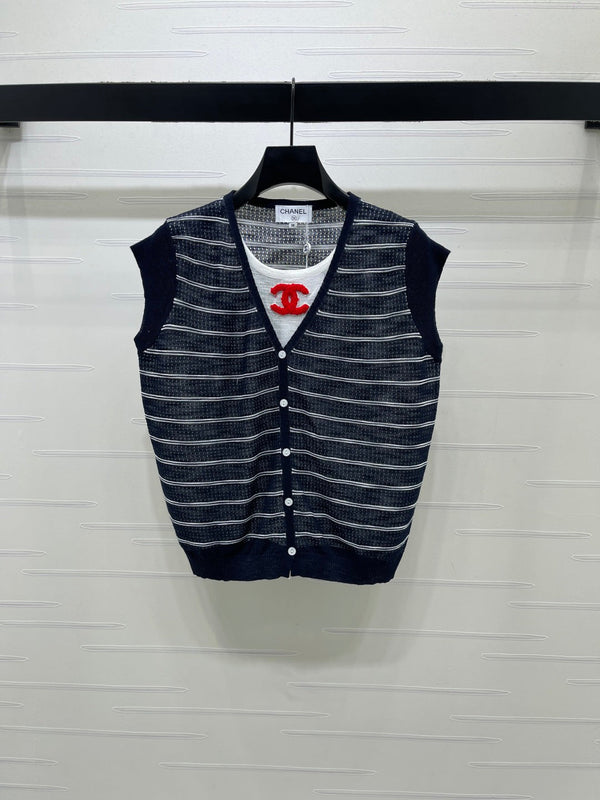 CC Striped V-Neck Knit Vest Wool 406419