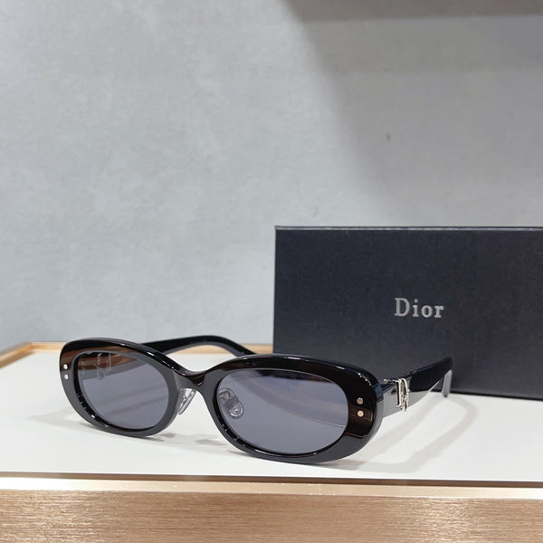 CD Sunglasses 109