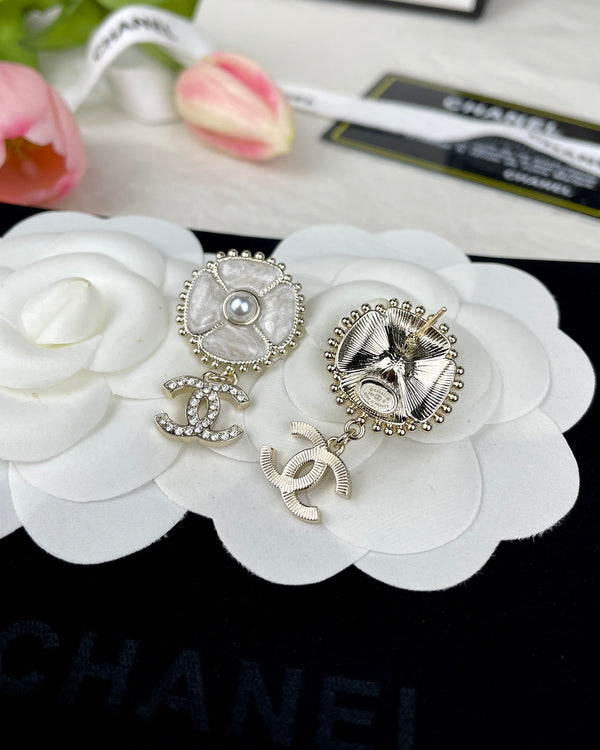 CC Earrings 284874