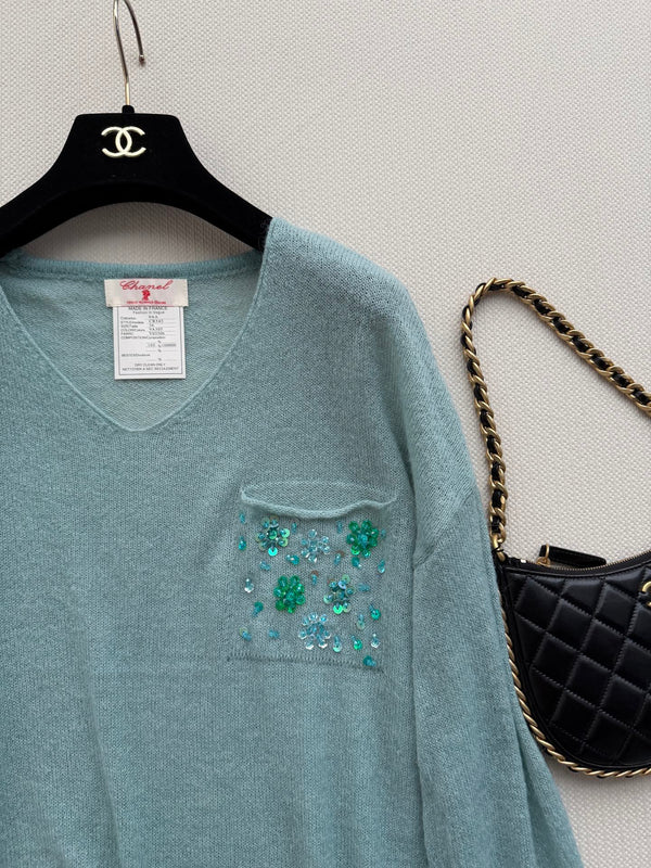 CC V-Neck Sequin Blue Knit Sweater 417716