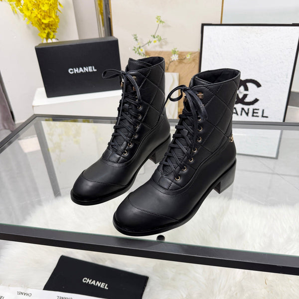 CC Lace-Up Ankle Boots 5CM Black Quilted Leather 958903