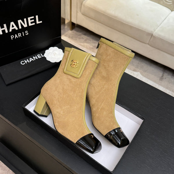CC Ankle Boots White Square Toe Beige Black Suede Leather 958073