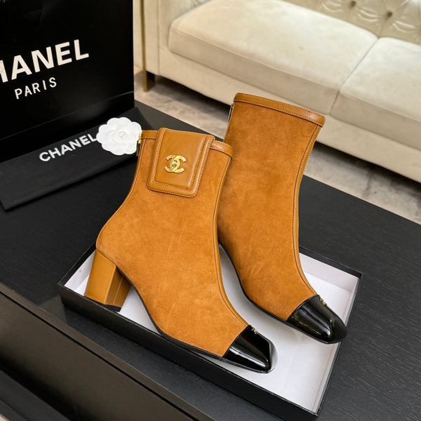 CC Ankle Boots White Square Toe Camel Black Suede Leather 958070